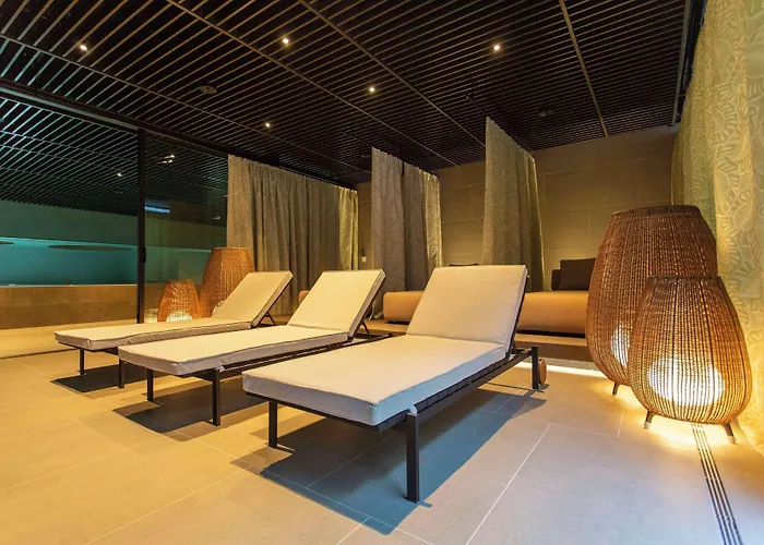 ホテル Keight Opatija, Curio Collection By Hilton 5*