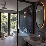 Отель Keight Opatija, Curio Collection By Hilton Опатия