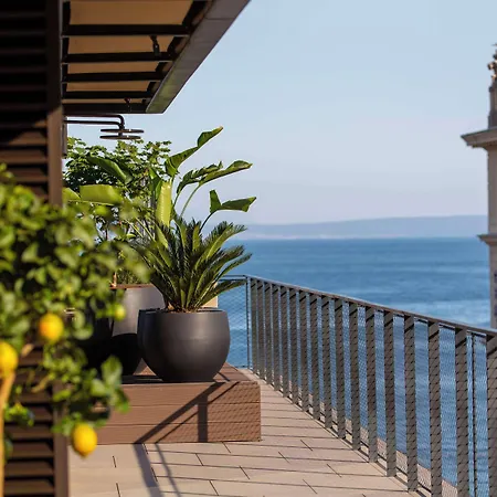 Keight Opatija, Curio Collection By Hilton Hotell 5*
