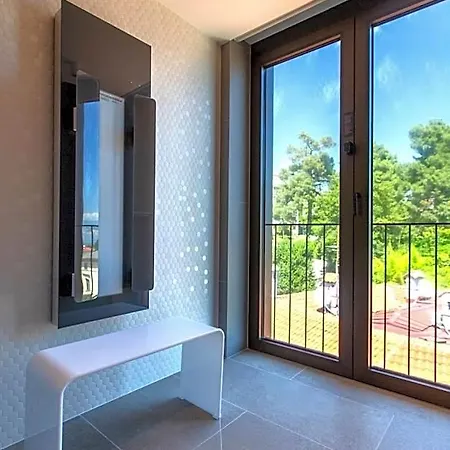 Keight Opatija, Curio Collection By Hilton Hotell Opatija