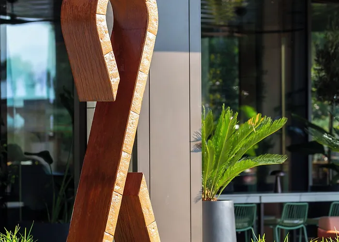 호텔 Keight Opatija, Curio Collection By Hilton 오파티아