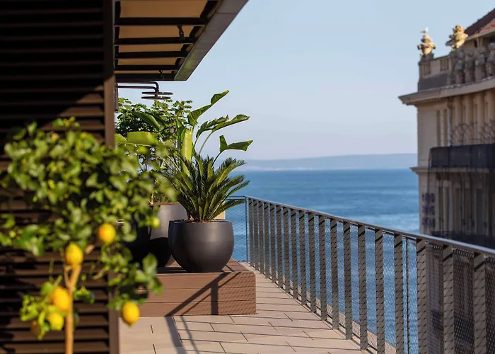 Keight Opatija, Curio Collection By Hilton 호텔 5*