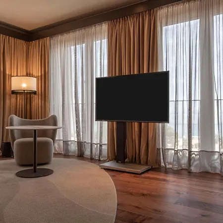 Keight Opatija, Curio Collection By Hilton 5* אופטיה