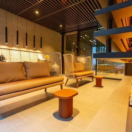 מלון Keight Opatija, Curio Collection By Hilton 5*