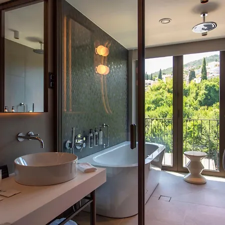 Keight Opatija, Curio Collection By Hilton 5* אופטיה