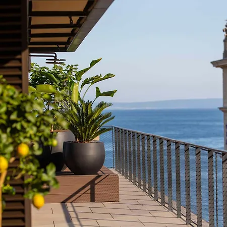 Keight Opatija, Curio Collection By Hilton 5* אופטיה